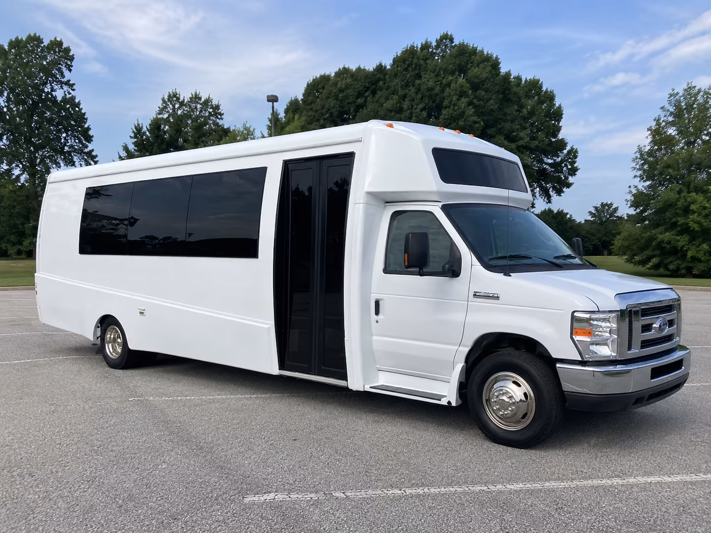 el cajon 18 passenger party bus